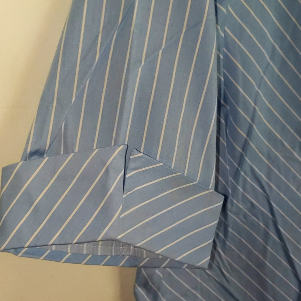 * Blouse - Picture 4 of 9